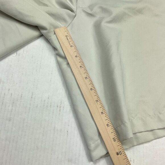 Greg Norman Mens Golf Chino Shorts Gray Performance Flat Front Stretch Size 36 - Picture 4 of 9